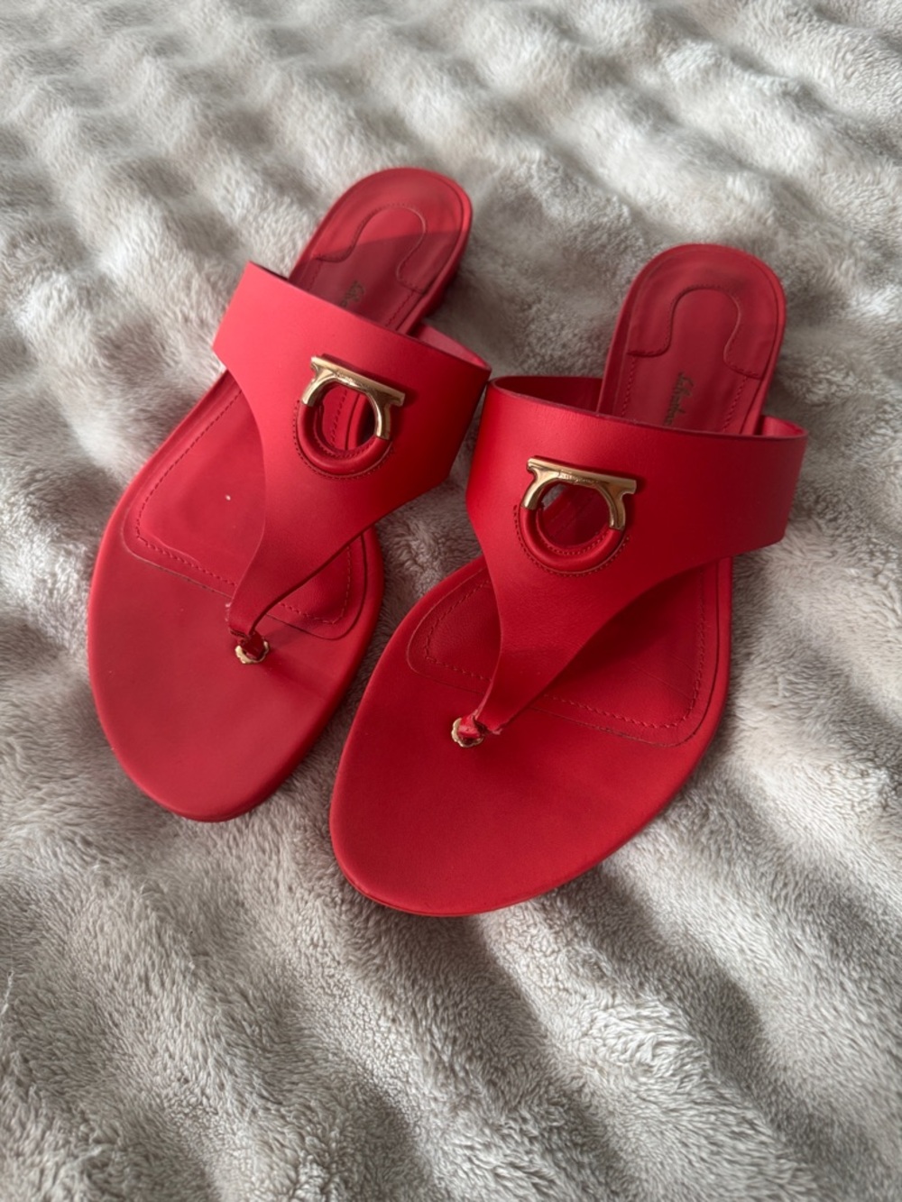 Salvatore Ferragamo Red Leather Thong Sandals with Gold Logo